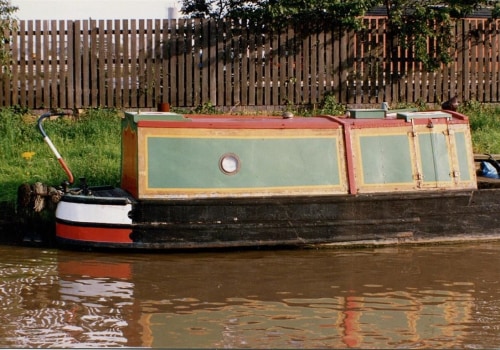 What is the life expectancy of a narrowboat?